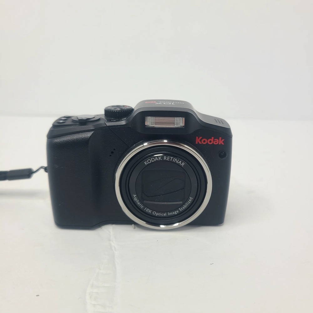 Kodak Digital Camera EasyShare Z915 10.0MP Black 8GB SD Card Tested